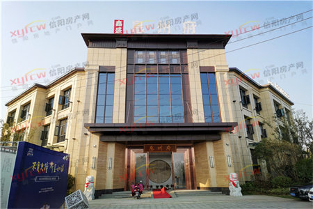 龙华小区3室2厅1卫98㎡四楼精装修低价出售